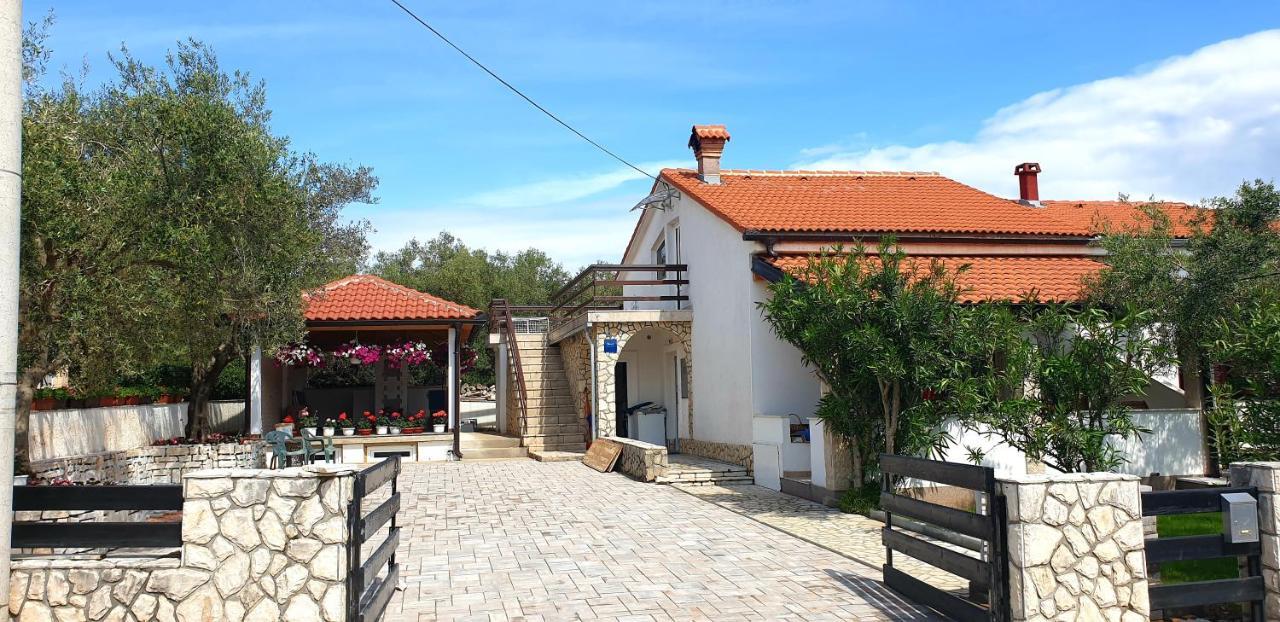 Apartment Ankica Polje  ภายนอก รูปภาพ